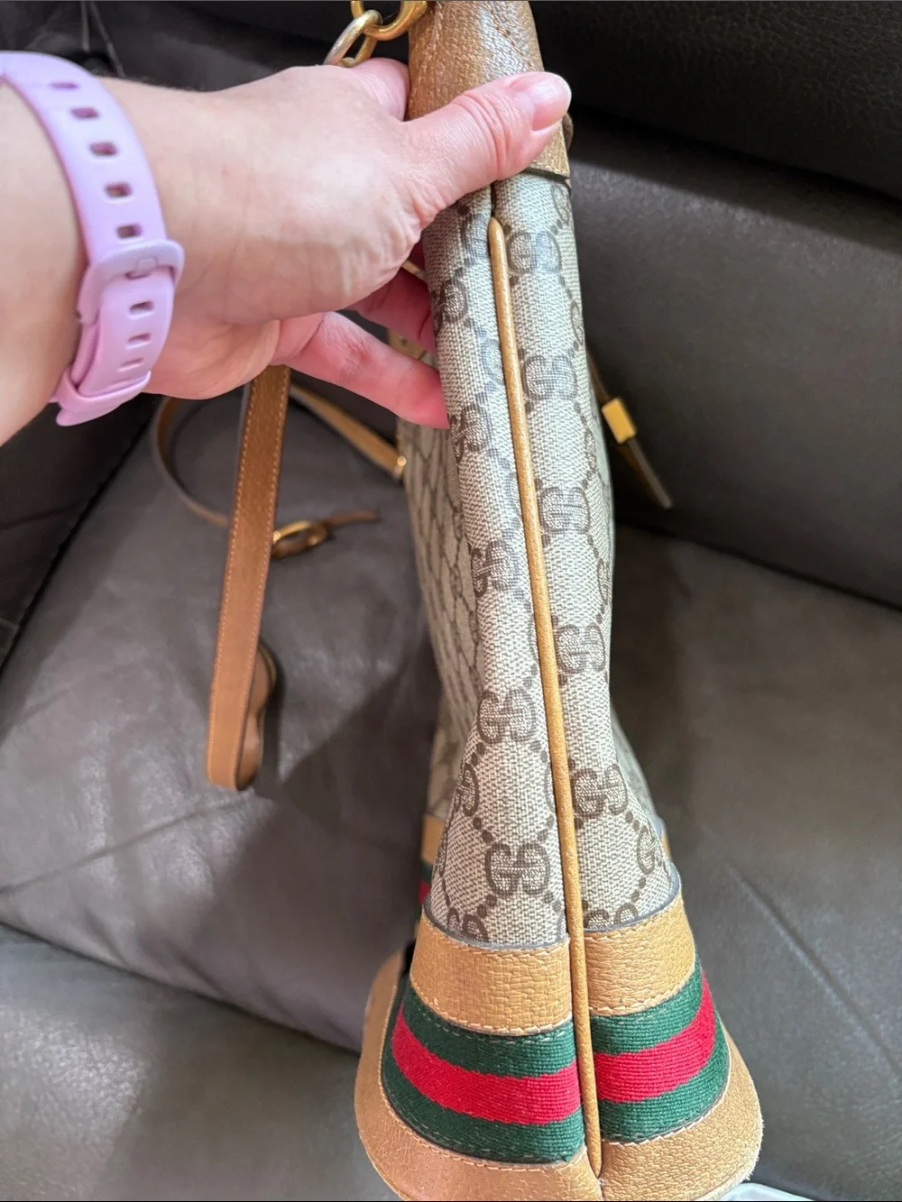 Gucci signature printed vintage crossbody bag as is - Picture 13 of 14